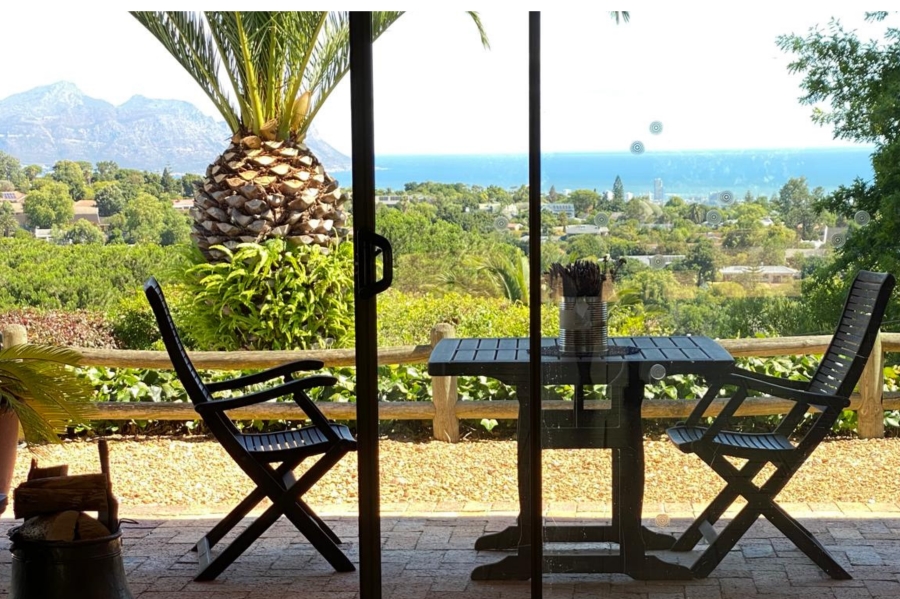 3 Bedroom Property for Sale in Helderberg Estate Western Cape